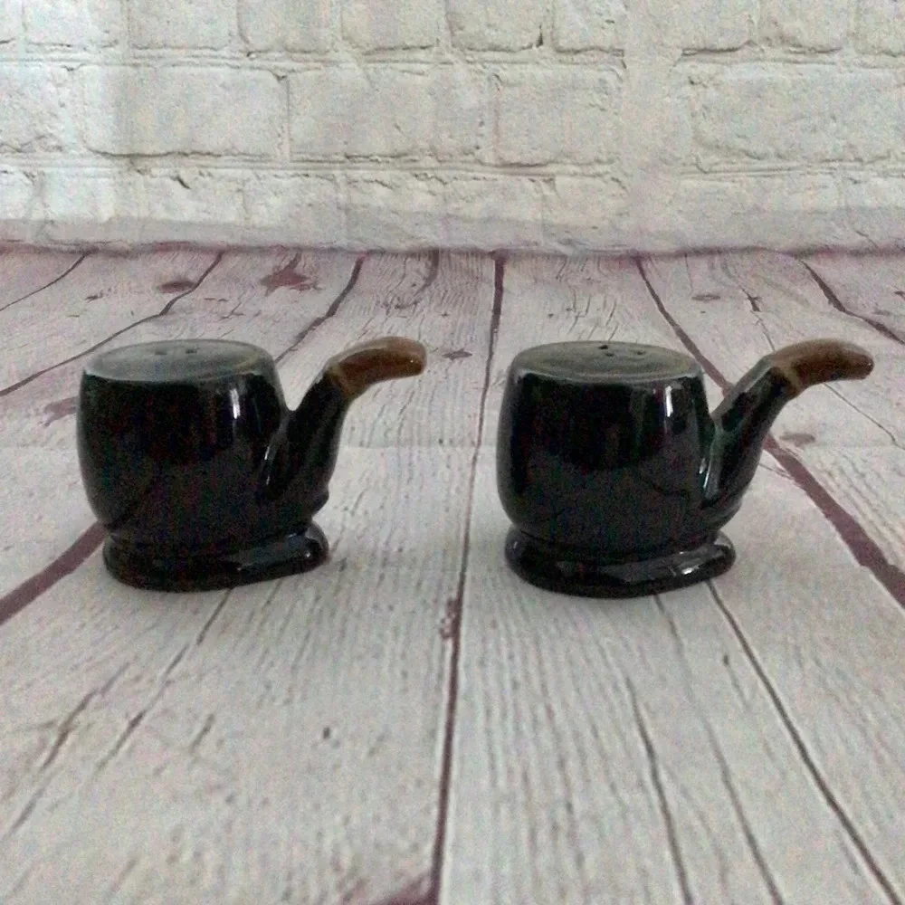 Vintage Ceramic Salt and Pepper Shaker Set Made in Japan